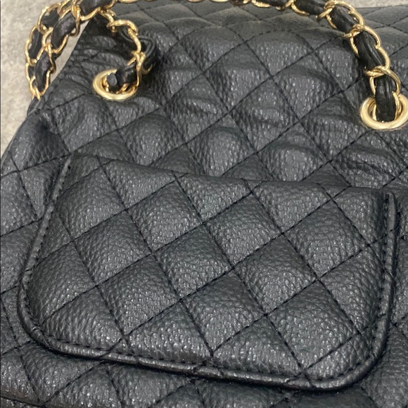Black Quilted Chain Bag - Picture 6 of 8